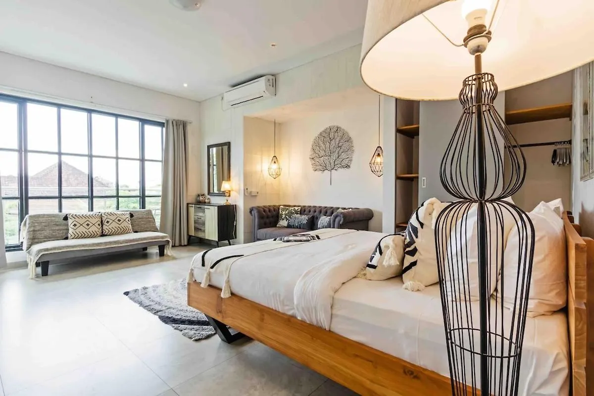 Huge & Good Location 6 Bedroom Villa In Seminyak Indonesia